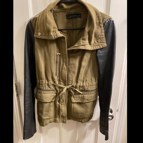 Zara Jackets & Blazers - Zara Woman Zip Up Jacket- Size XS